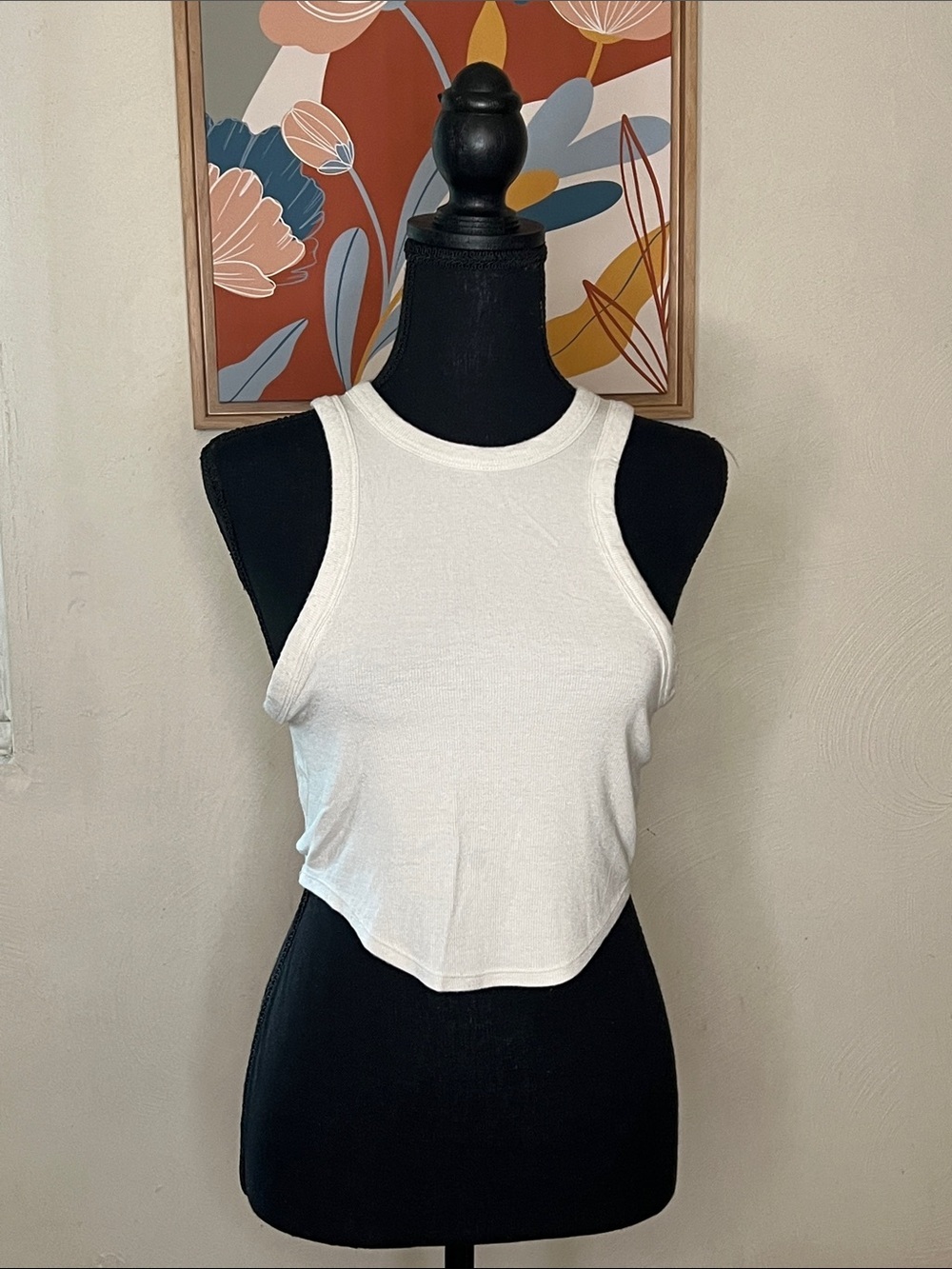 Lululemon Hold Tight Cropped Tank Top in Bone